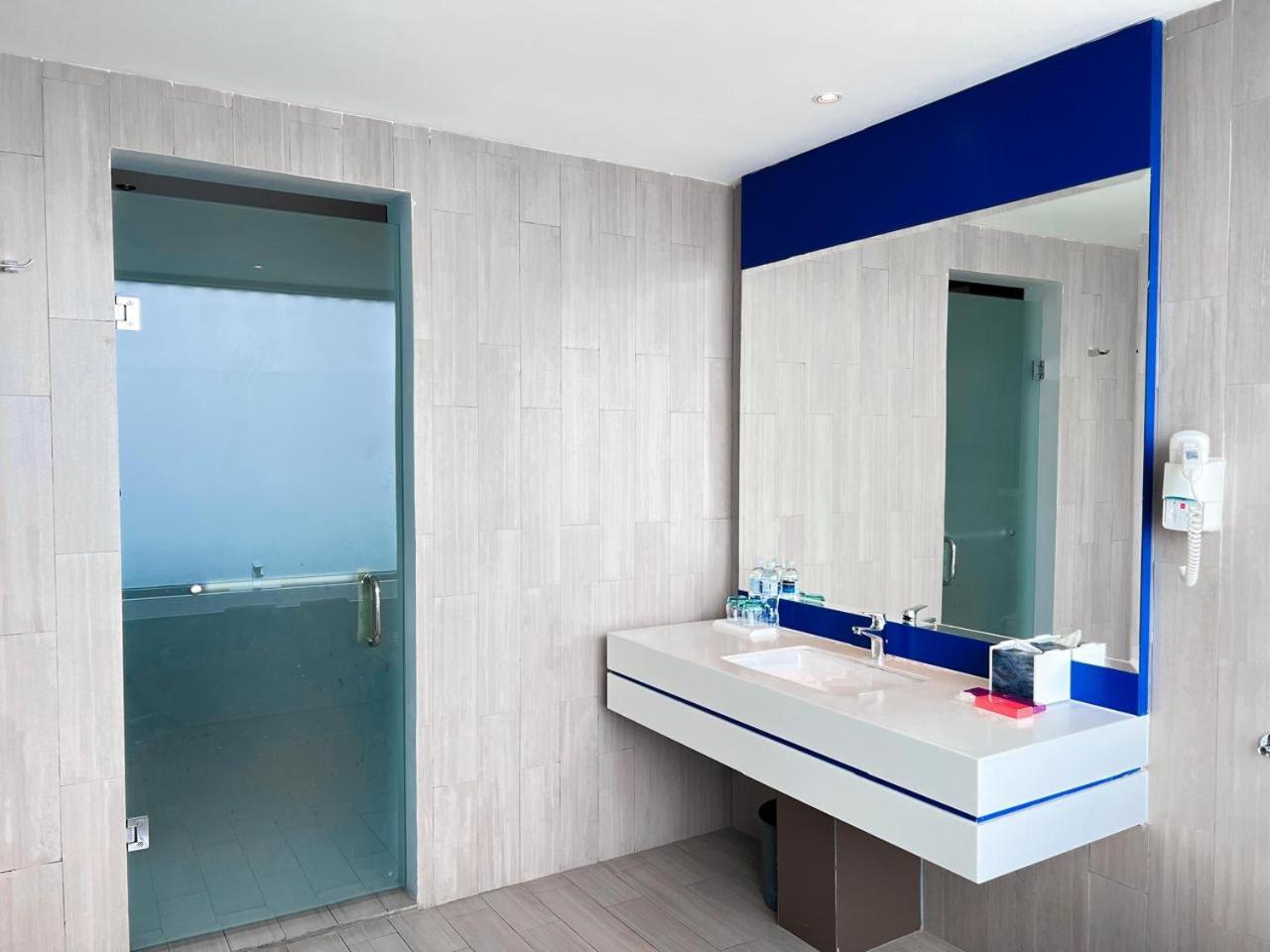 מלון Ibis Styles Batam נגויה מראה חיצוני תמונה